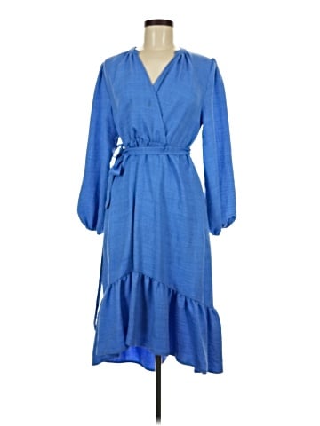 Zoey & Leelo Casual Dress (view 1)