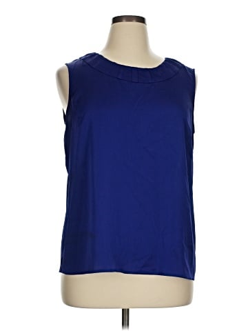 Kasper Sleeveless Blouse (view 1)
