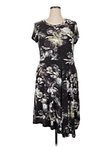 Simply Vera Vera Wang Casual Dress (view 1)
