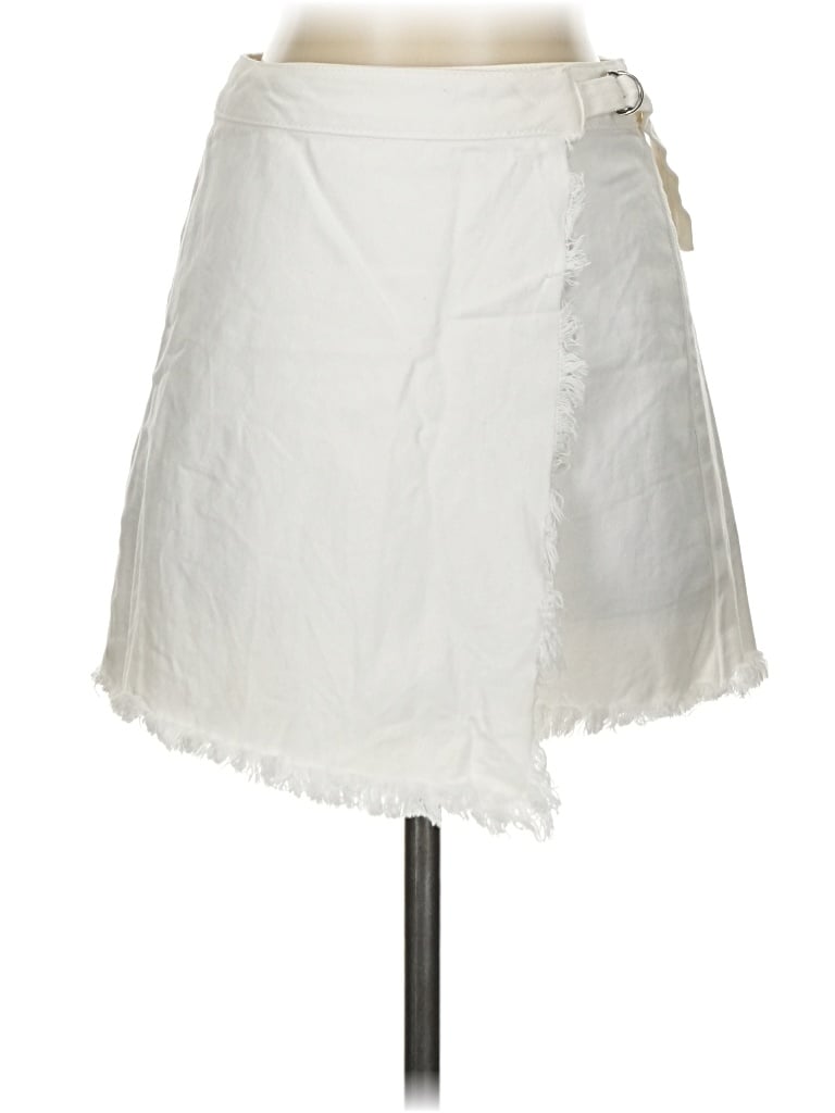 Pre-owned Pacsun Casual Skirt In White