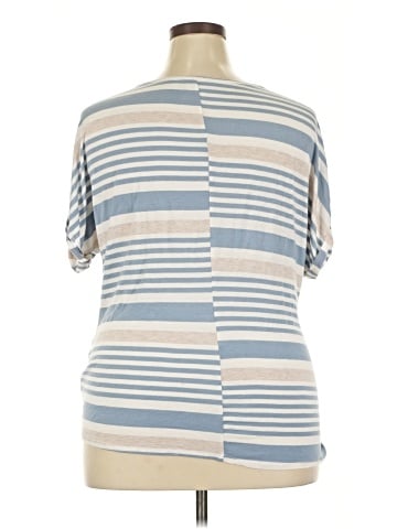Naif Short Sleeve Top (view 2)