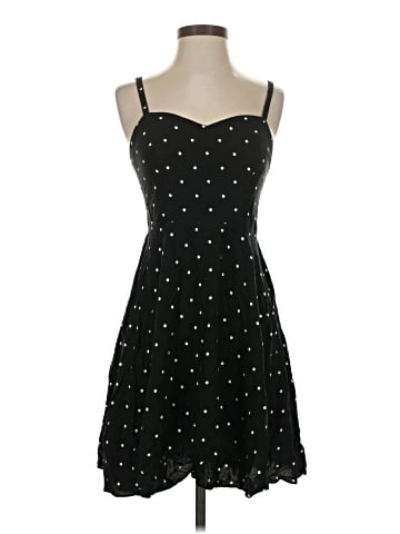 Old Navy Casual Dress (view 1)