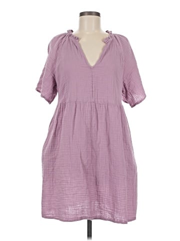 Old Navy Casual Dress (view 1)