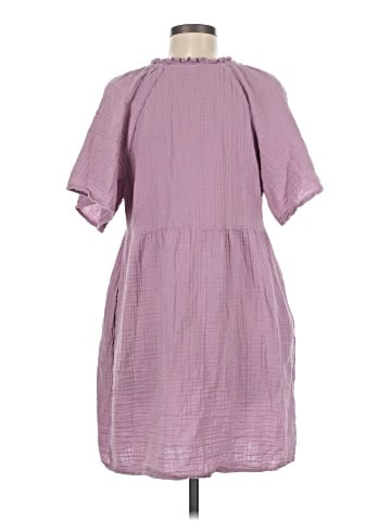 Old Navy Casual Dress (view 2)