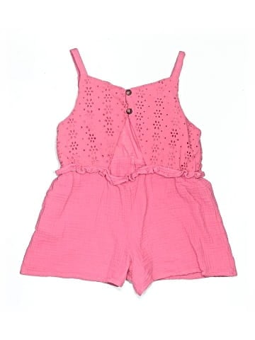 Cupcakes & Cashmere Short Sleeve Outfit (view 2)