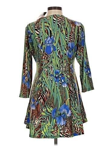 Attitudes by Renee 3/4 Sleeve Top (view 2)