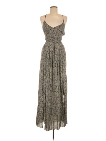 Urban Outfitters Casual Dress (view 1)