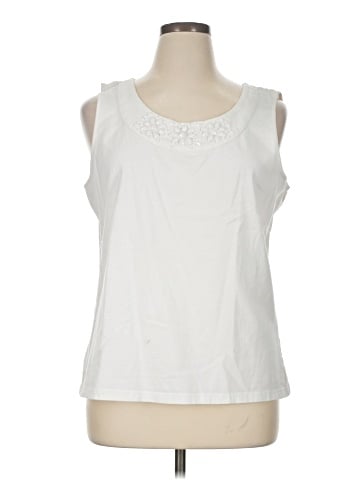 Karen Scott Sleeveless T-Shirt (view 1)