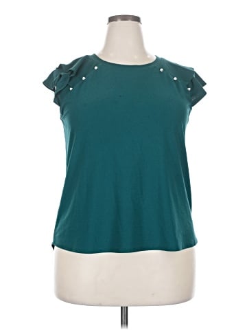 Love Scarlett Sleeveless T-Shirt (view 1)