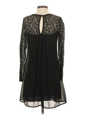 Vanberfia Cocktail Dress (view 2)