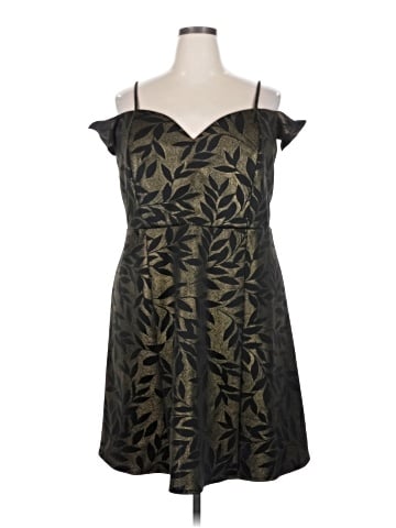 En Focus Casual Dress (view 1)