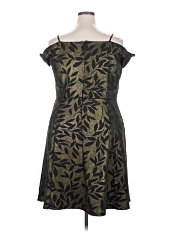 En Focus Casual Dress (view 2)