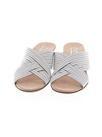Munro American Sandals (view 2)