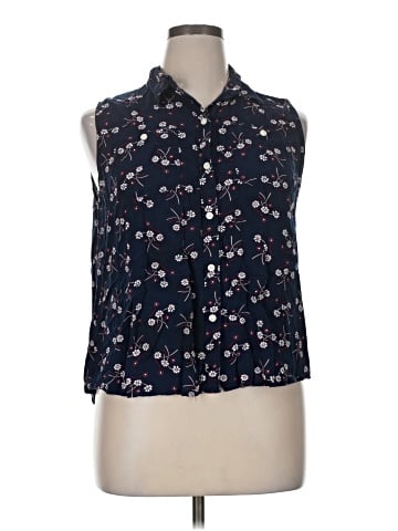 Chaps Sleeveless Button-Down Shirt (view 1)