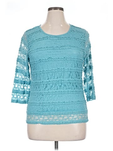 Casual Express Apparel 3/4 Sleeve Top (view 1)