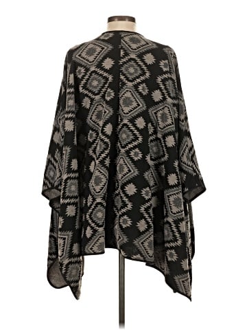 Nurture Poncho (view 2)