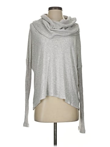 Bordeaux Long Sleeve Turtleneck (view 1)