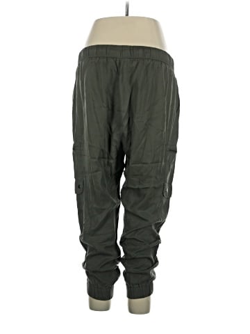 Banana Republic Factory Store Cargo Pants (view 2)