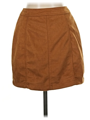No Boundaries Casual Skirt (view 2)