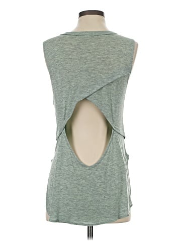 LNA Sleeveless T-Shirt (view 2)