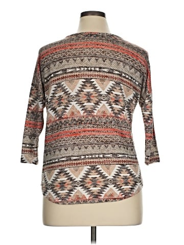 Signature Studio 3/4 Sleeve T-Shirt (view 2)