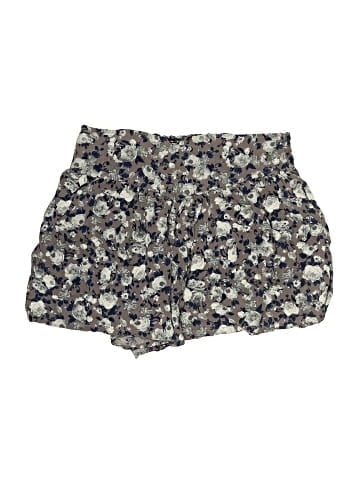 Twenty One Shorts (view 1)