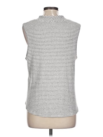 Zenergy by Chico's Sleeveless T-Shirt (view 2)