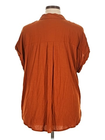 Target Short Sleeve Blouse (view 2)