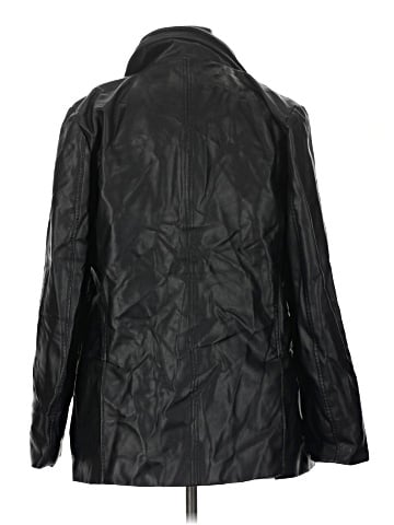 Hutch Raincoat (view 2)