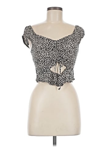 Urban Romantics Short Sleeve Top (view 1)