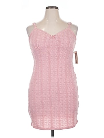 No Boundaries Casual Dress (view 1)