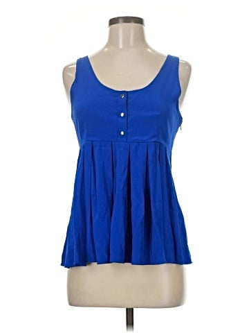 Alisha Levine Casual Dress (view 1)