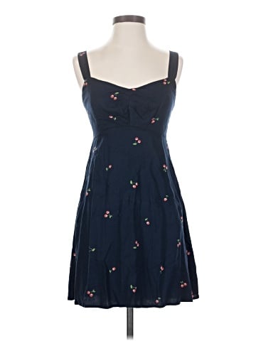Old Navy Casual Dress (view 1)