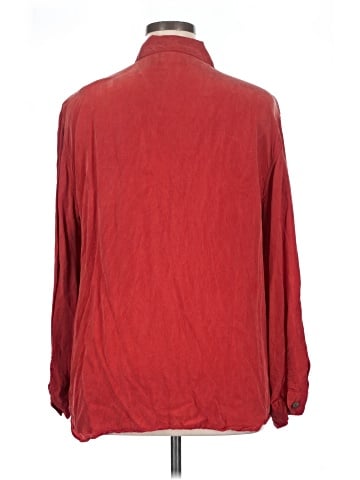 Chico's Design Long Sleeve Button-Down Shirt (view 2)