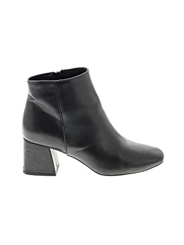 MICHAEL Michael Kors Ankle Boots (view 1)