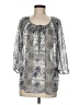 Fig and Flower 100% Polyester Silver 3/4 Sleeve Blouse Size M - photo 1