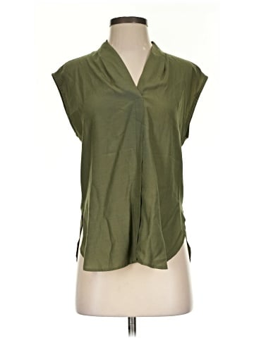 Fun2Fun Sleeveless Blouse (view 1)