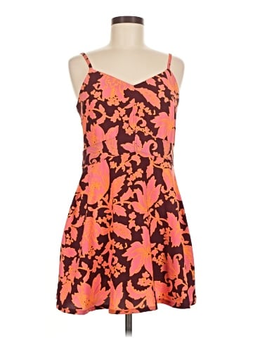 Ann Taylor LOFT Outlet Cocktail Dress (view 1)