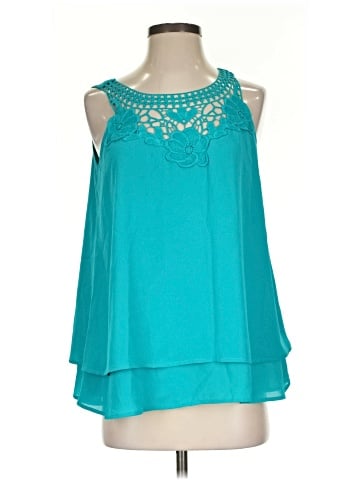 DR2 Sleeveless Blouse (view 1)
