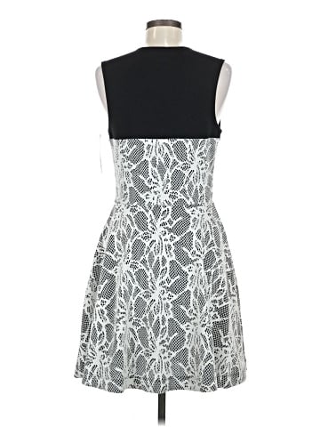 Robbi & Nikki Cocktail Dress (view 2)