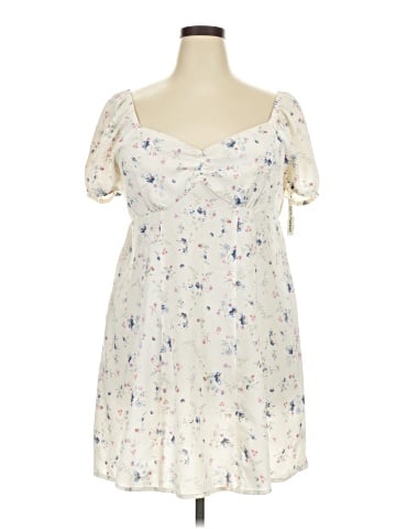 No Boundaries Casual Dress (view 1)