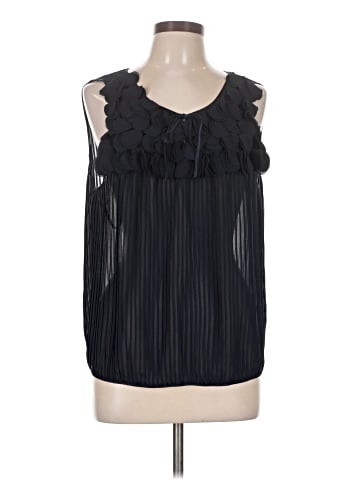 Leifnotes Sleeveless Blouse (view 1)