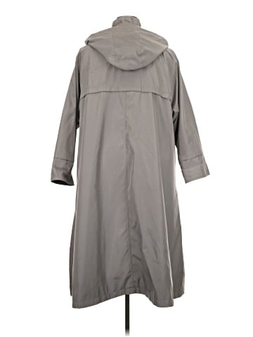 Avenue Raincoat (view 2)