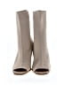 Lulus Gray Ivory Ankle Boots Size 8 1/2 - photo 2