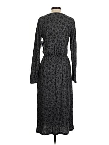 Old Navy Casual Dress (view 2)