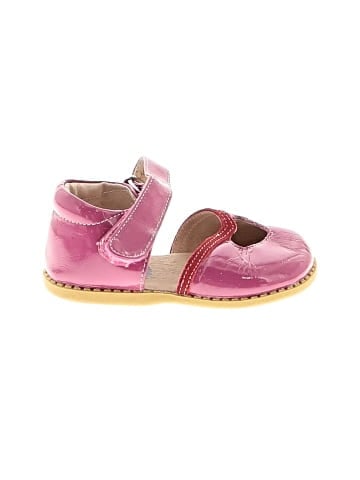 Livie & Luca Flats (view 1)