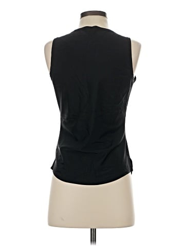 Old Navy Sleeveless Blouse (view 2)