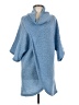 Coco + Carmen 100% Polyester Blue Poncho One size - photo 1