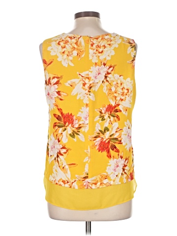 Rose + Olive Sleeveless Blouse (view 2)
