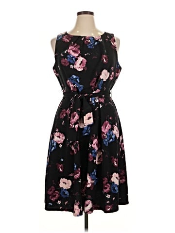 Elle Casual Dress (view 1)